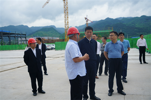 2021年5月20日，湖南省張家界市委副書(shū)記、代市長(zhǎng)王洪斌一行蒞臨湖南萬(wàn)眾筑工科技有限公司指導(dǎo)工作